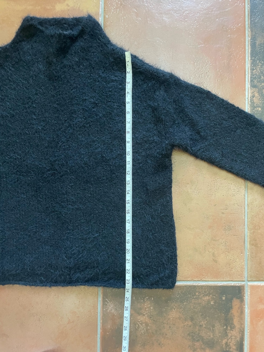 ☀️ SALE☀️ Open Edit sweater, medium - Picture 5 of 6